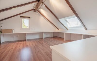 Jak dobrać odpowiedni materiał na podłogę poddasza?